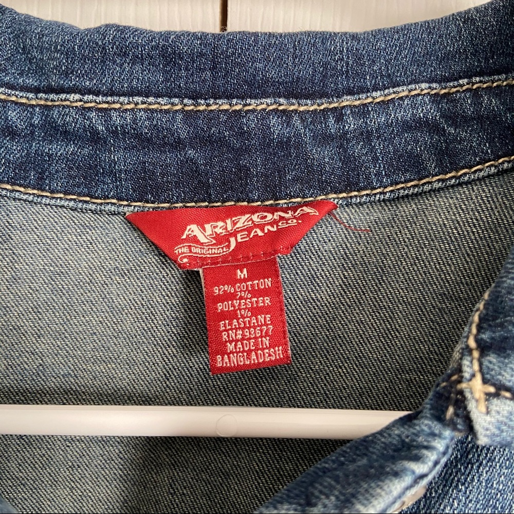 Cropped Denim Jacket - Picture 6 of 6